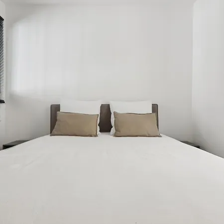 Apartment In 2eme